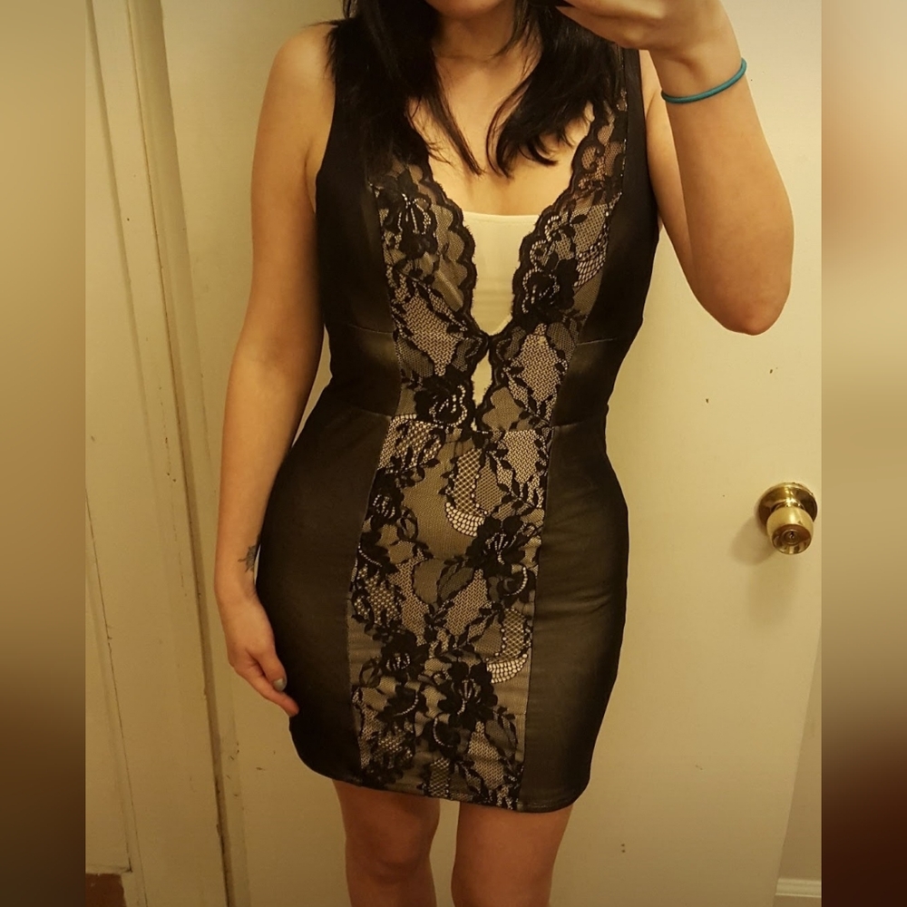 BEBE Y2K sexy bandage dress